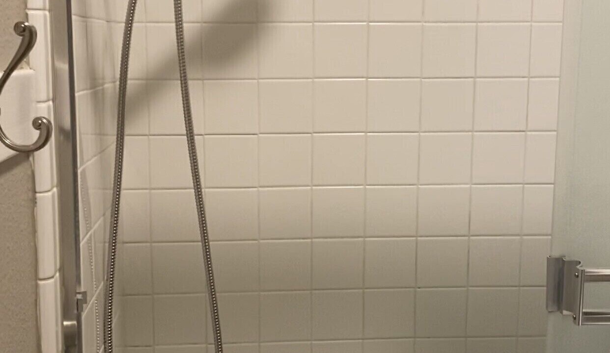 Photo of Others in Hollister