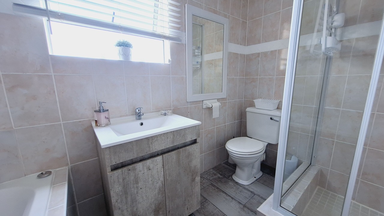 Photo of Bathroom in Betty's Bay