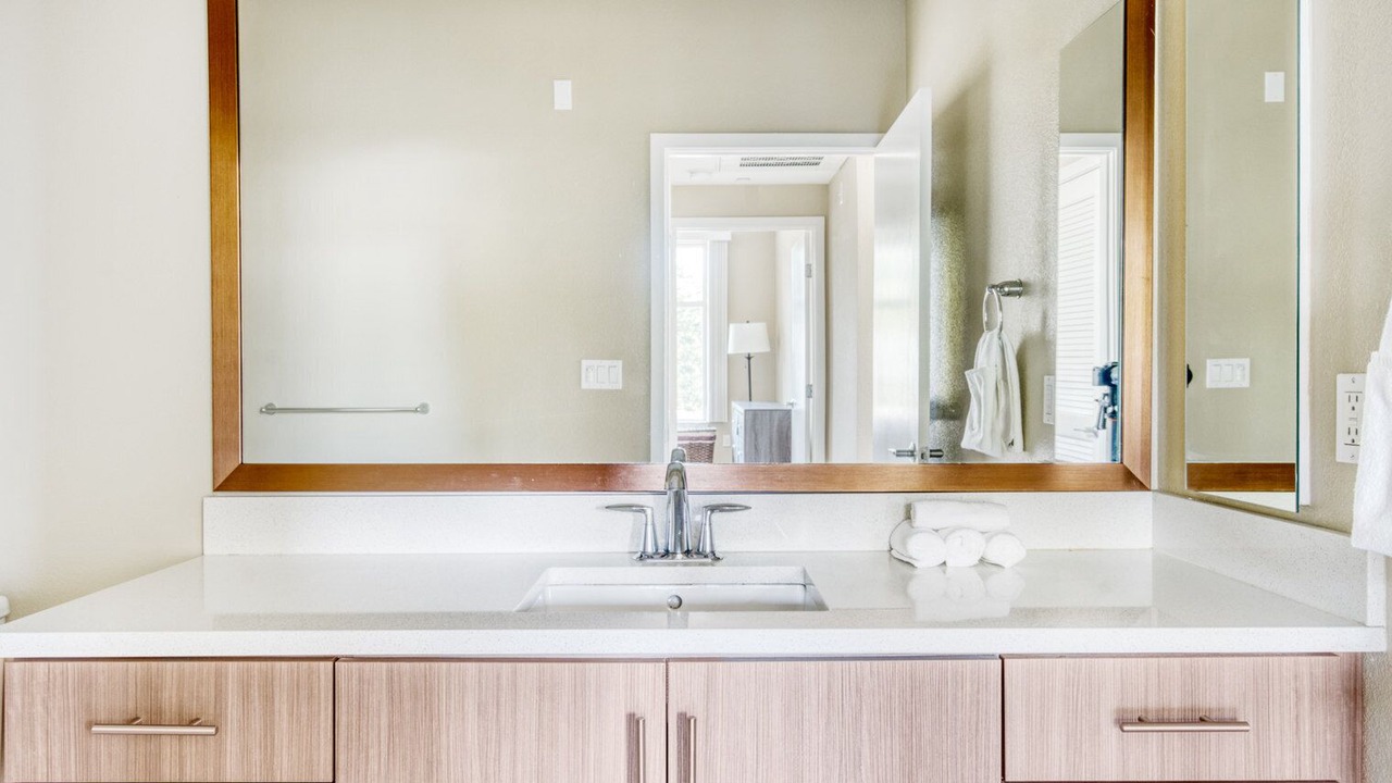 Photo of Bathroom in Mountain View