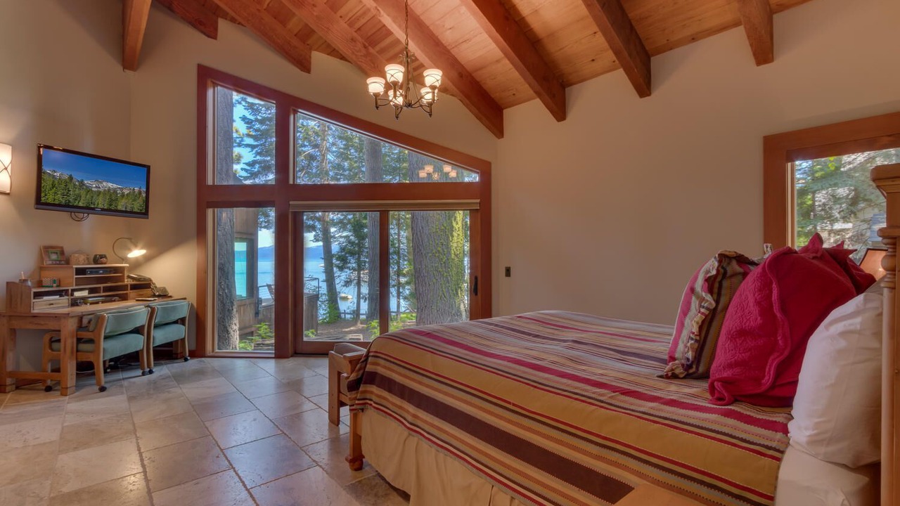 Photo of Bedroom in Tahoe Woods