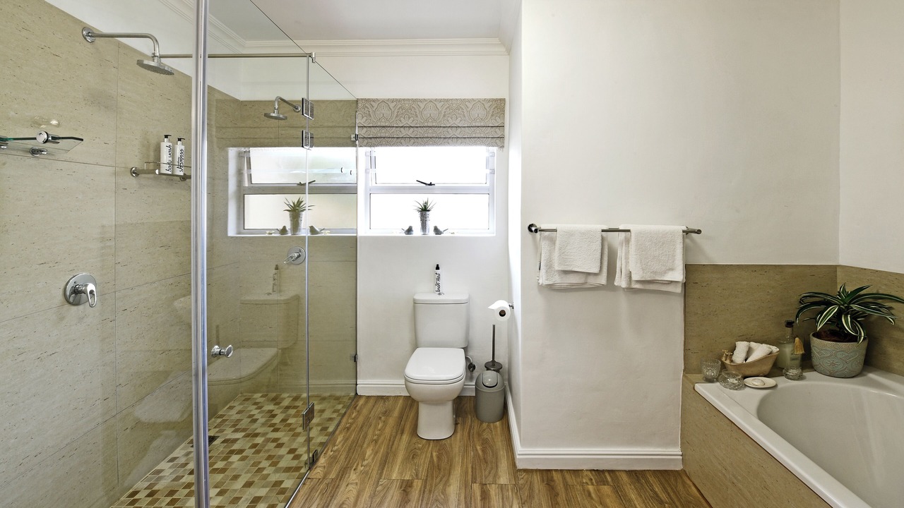 Photo of Bathroom in Franschhoek