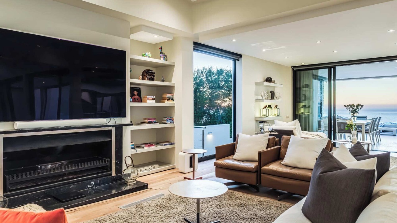 Photo of Livingroom in Camps Bay