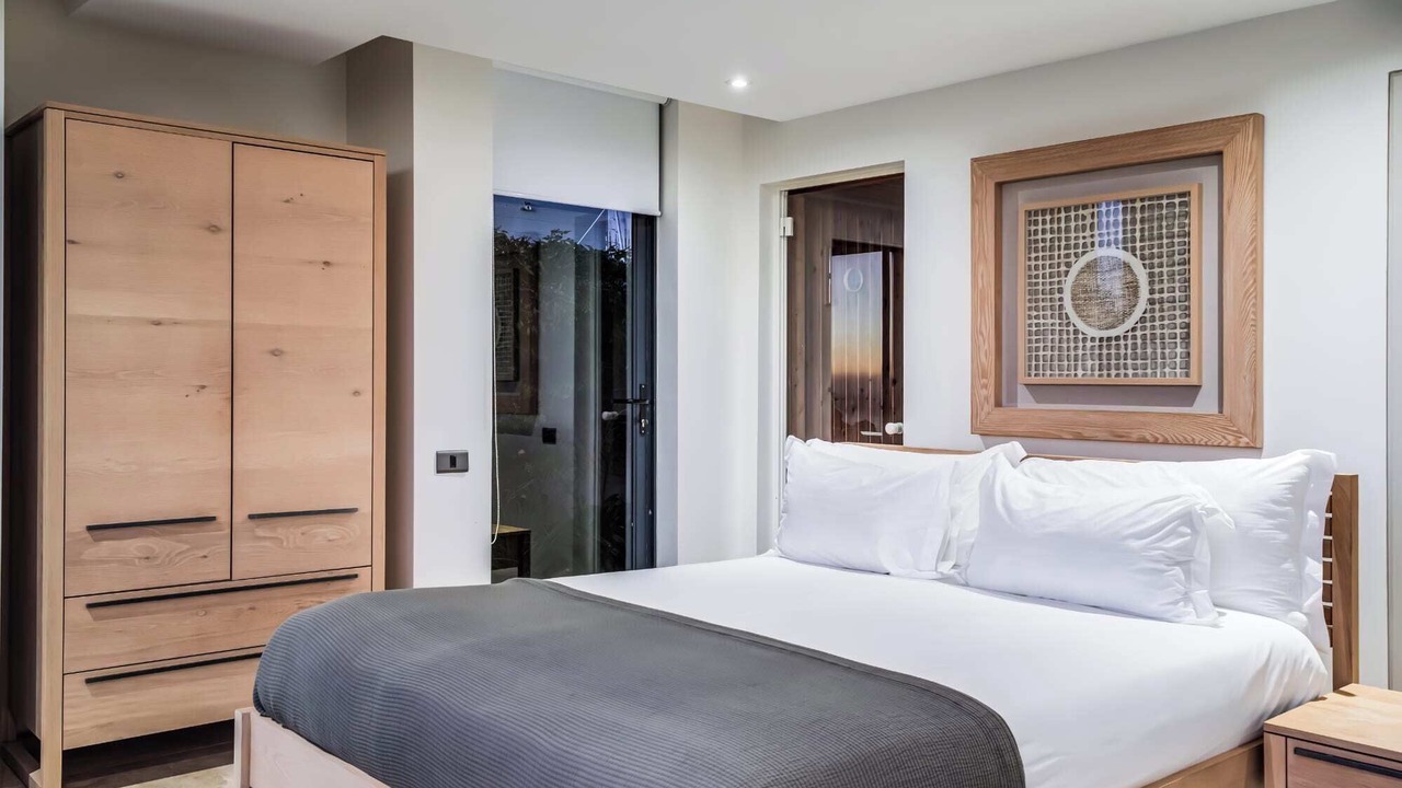 Photo of Bedroom in Camps Bay