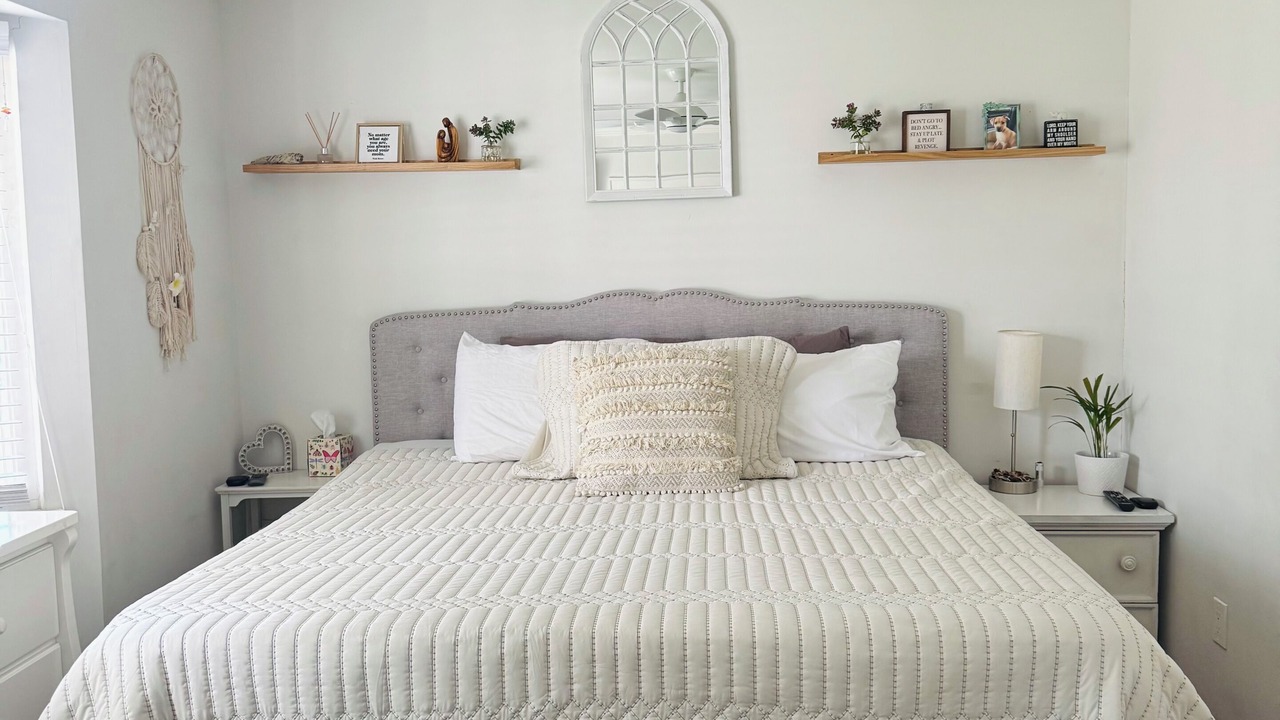 Photo of Bedroom in Pleasant Hill