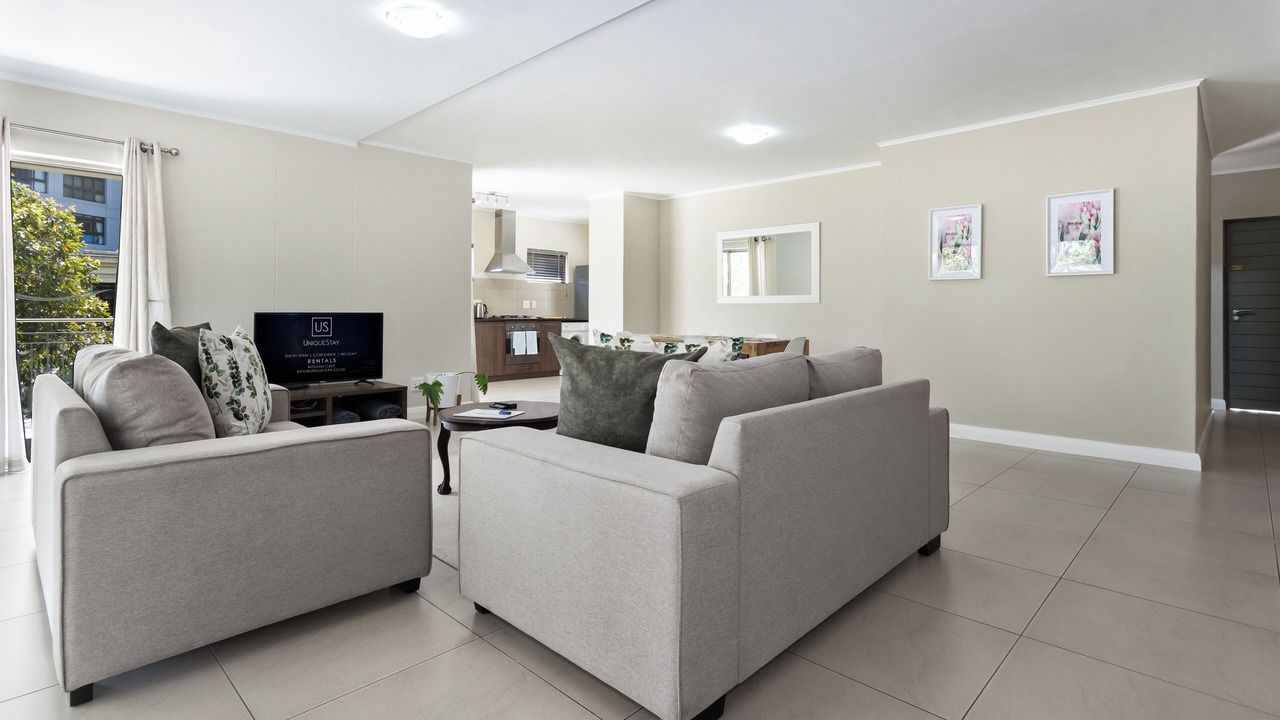 Photo of Livingroom in Century City
