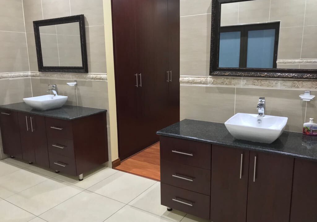 Photo of Bathroom in Hartbeespoort