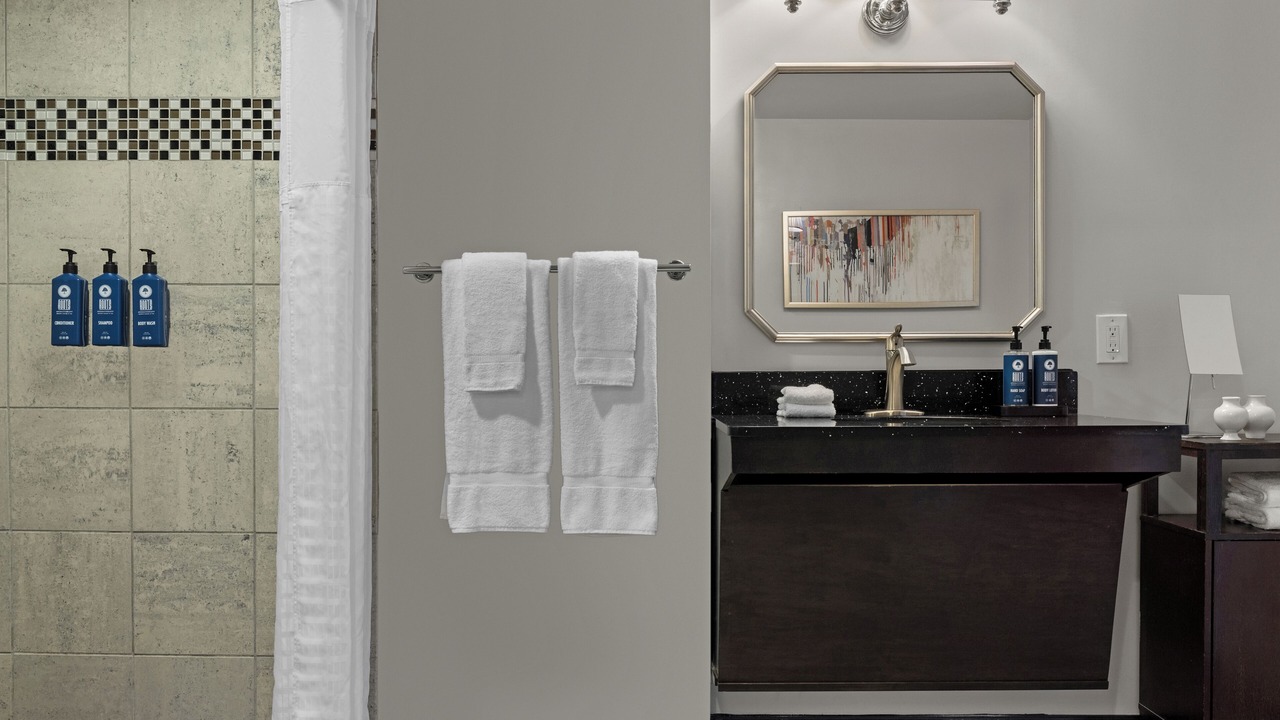 Photo of Bathroom in Lower Nob Hill