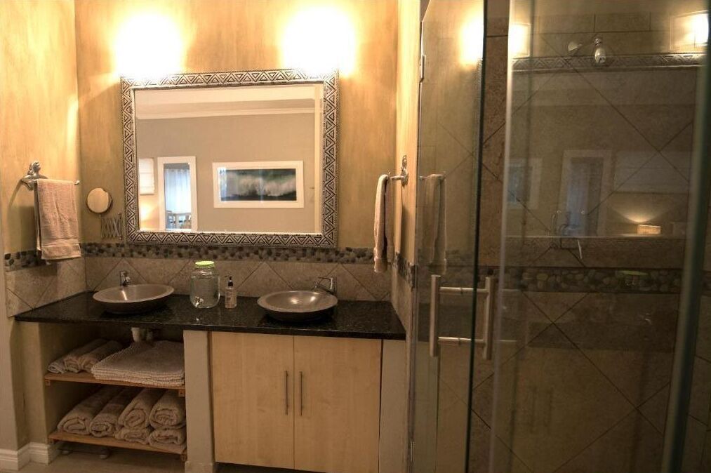 Photo of Bathroom in Melkbosstrand