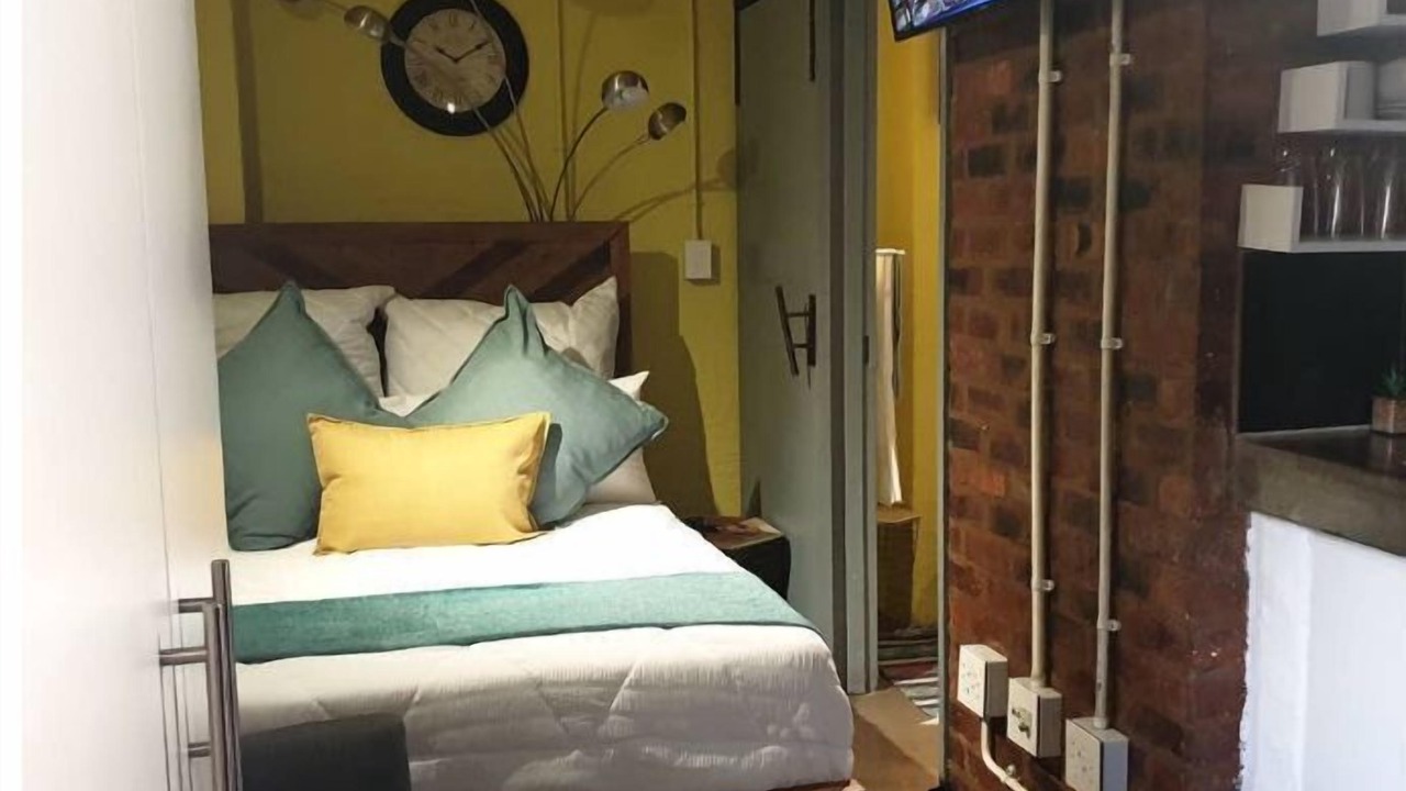 Photo of Bedroom in Downtown Johannesburg