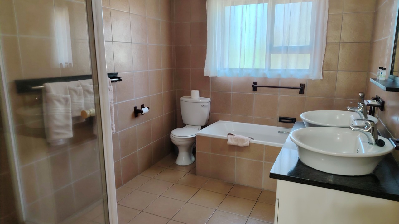 Photo of Bathroom in Paulpietersburg