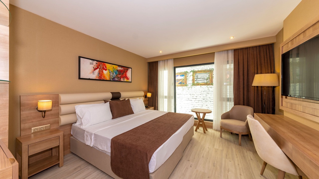 Photo of Bedroom in Bomonti