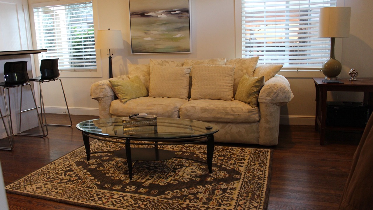 Photo of Livingroom in North Central