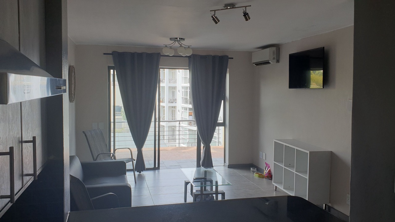 Photo of Livingroom in Bellville Park