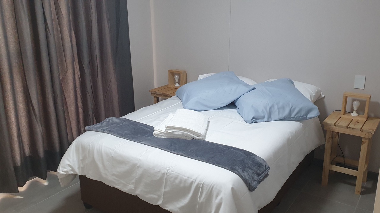 Photo of Bedroom in Bellville Park
