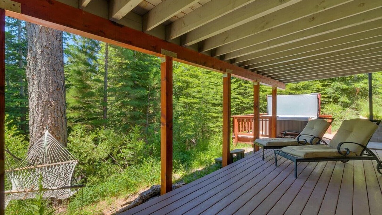 Photo of Patio Balcony in Comstock Acres