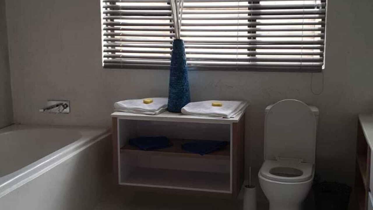 Photo of Bathroom in Trawal