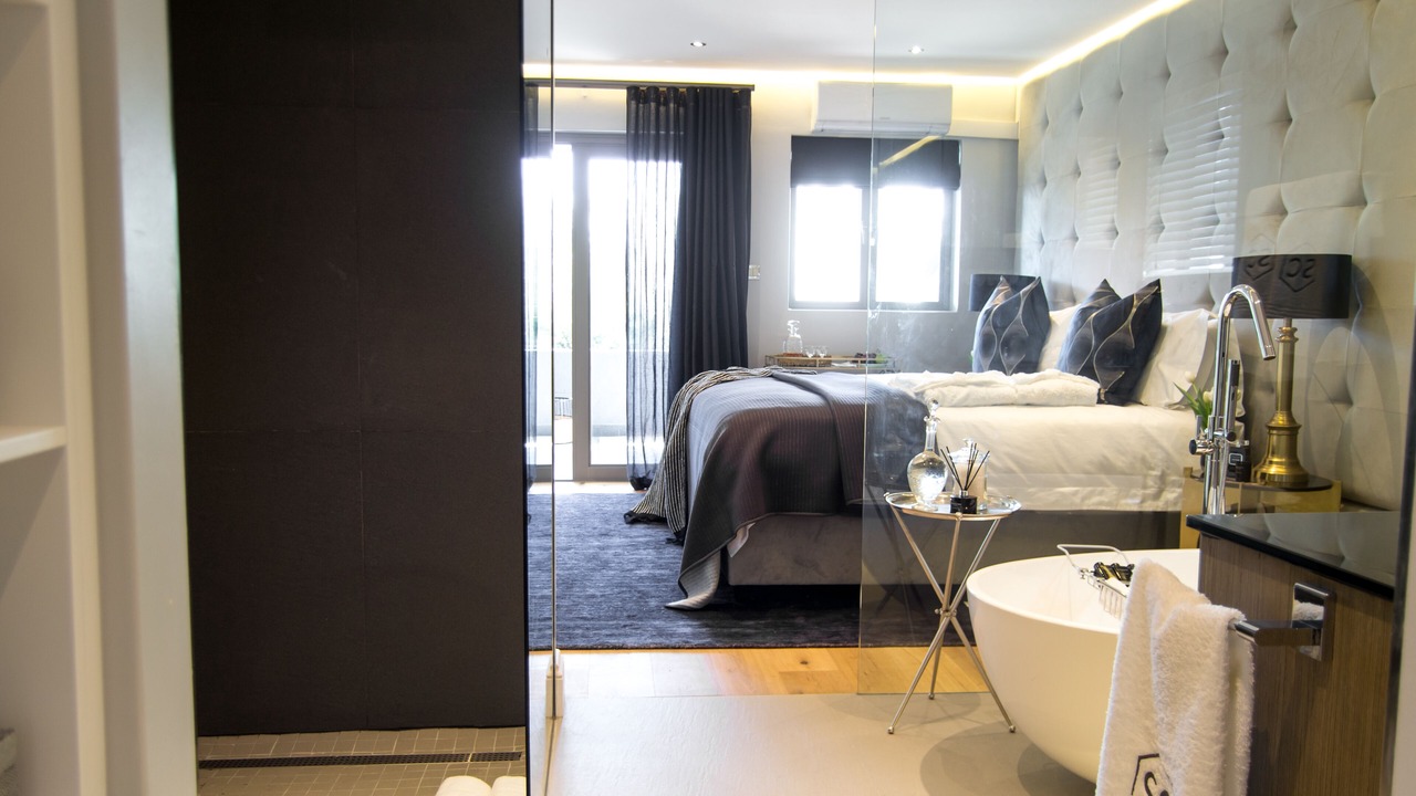 Photo of Bedroom in Bantry Bay
