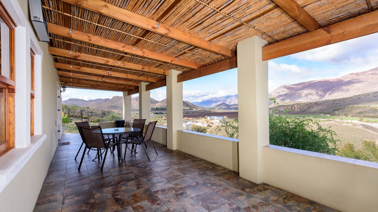 Photo of Patio Balcony in Montagu