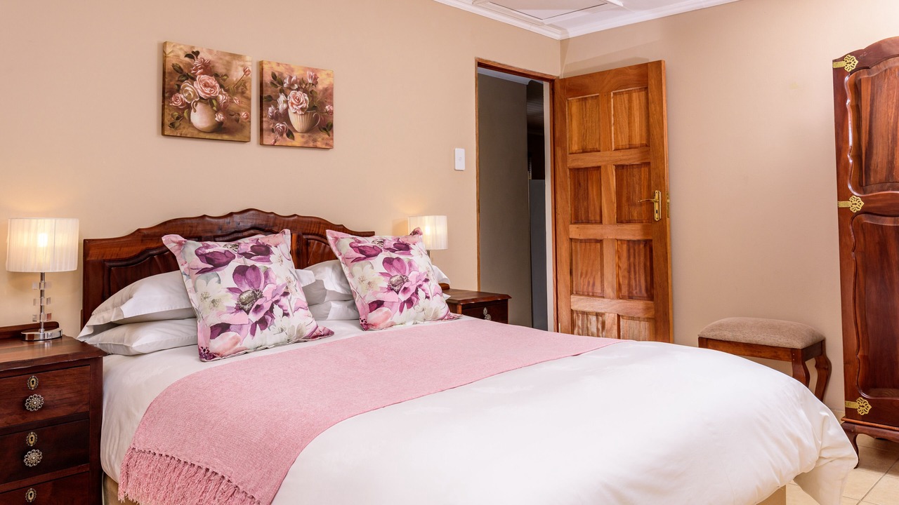 Photo of Bedroom in Montagu