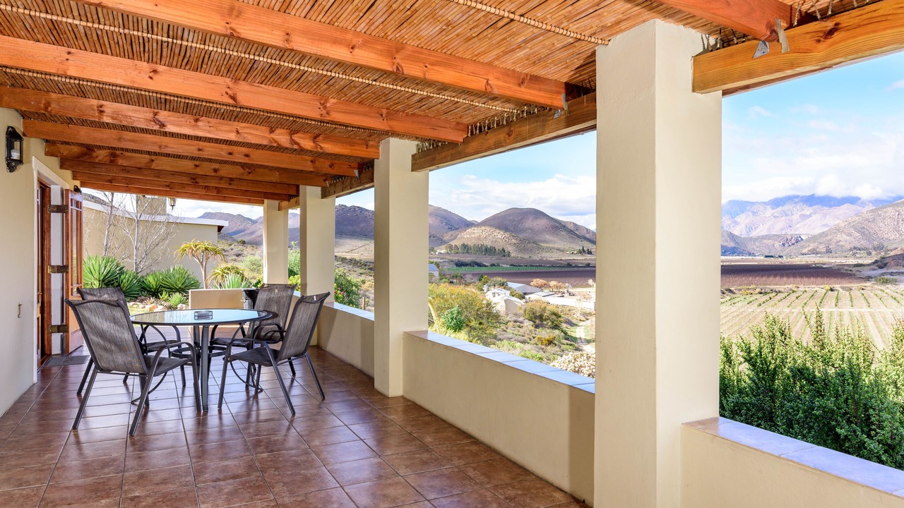 Photo of Patio Balcony in Montagu