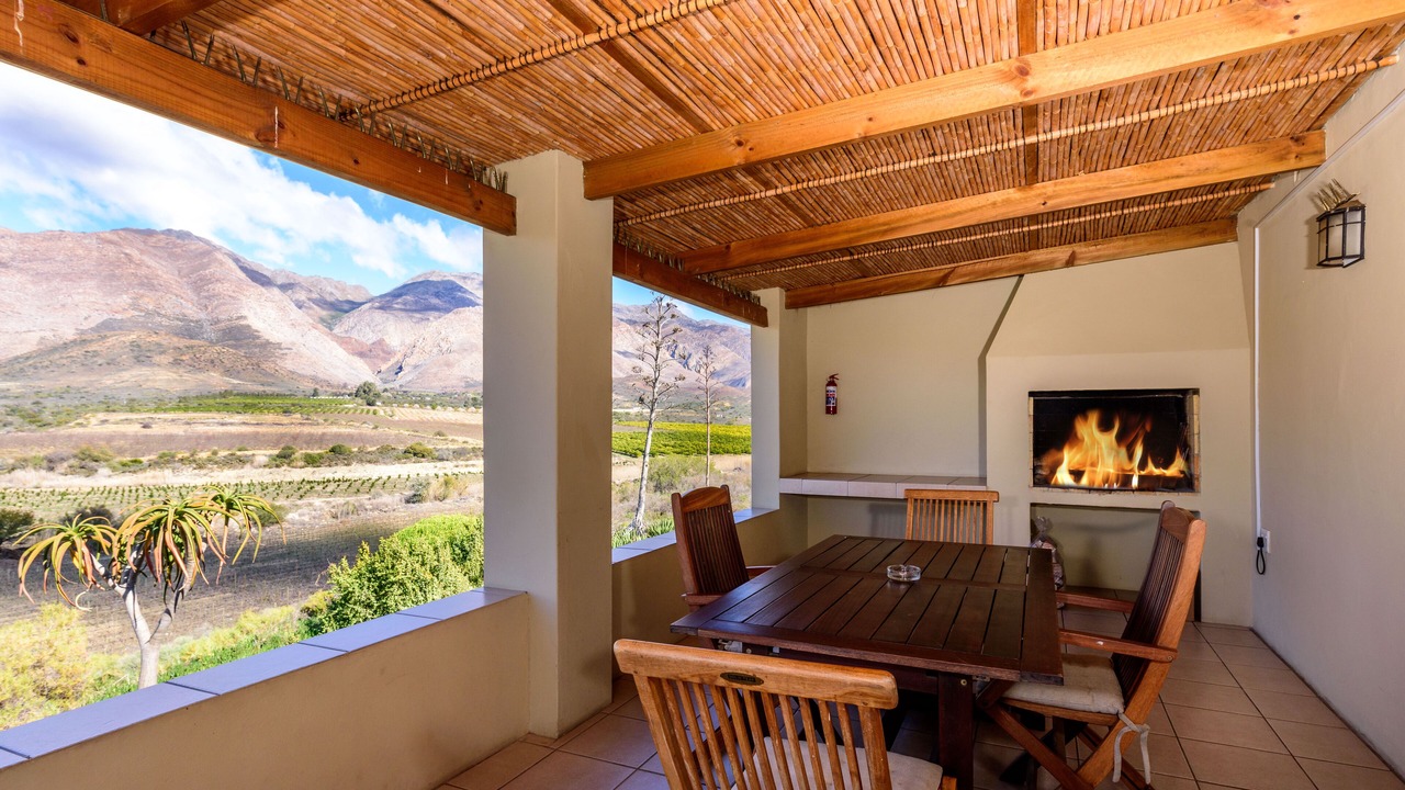 Photo of Patio Balcony in Montagu