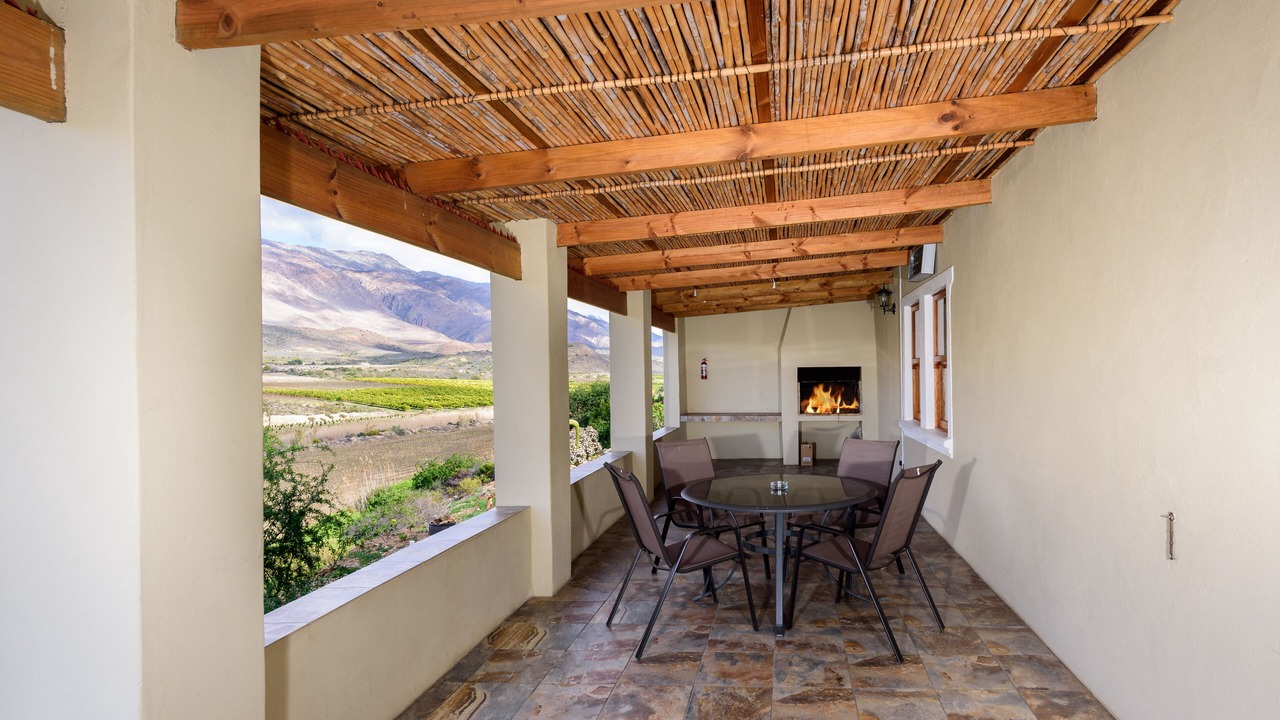 Photo of Patio Balcony in Montagu