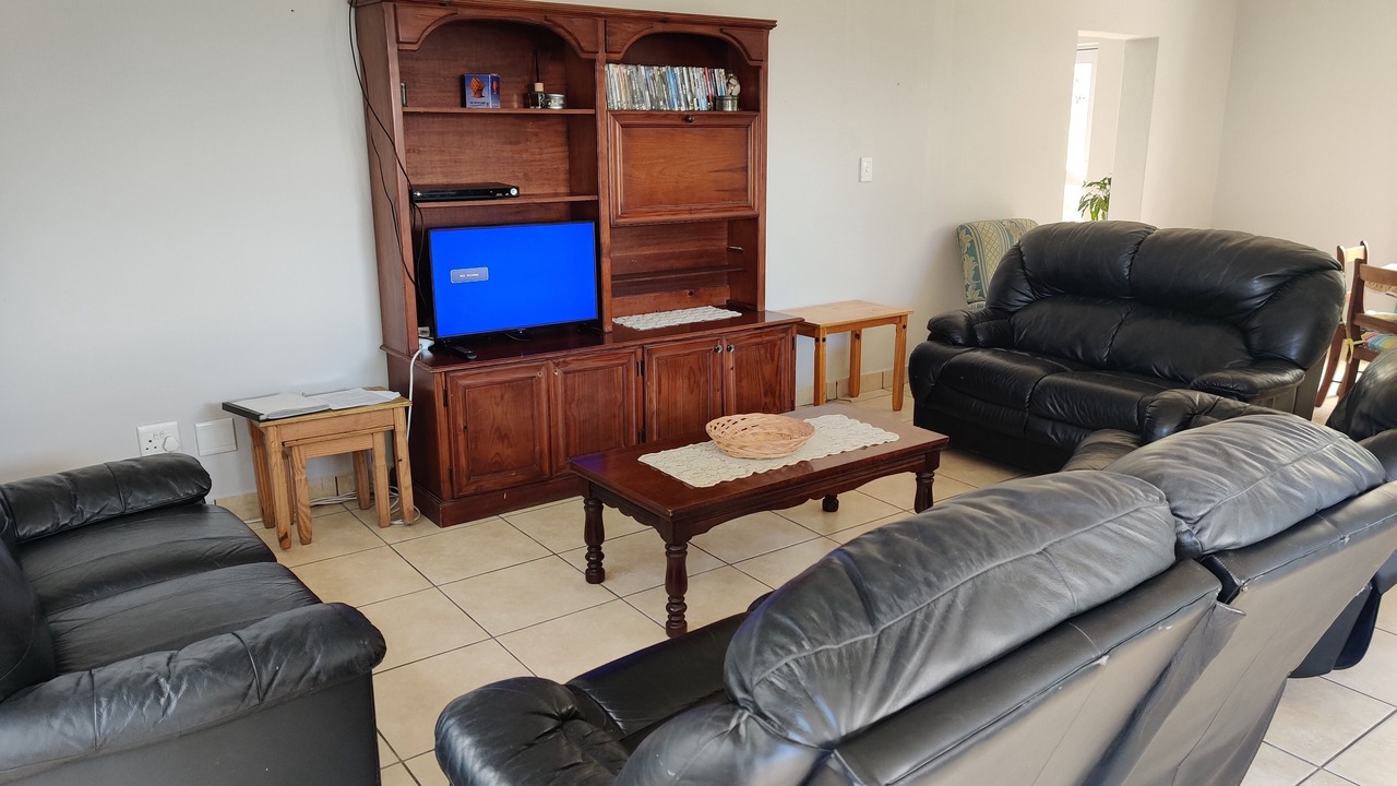 Photo of Livingroom in Betty's Bay
