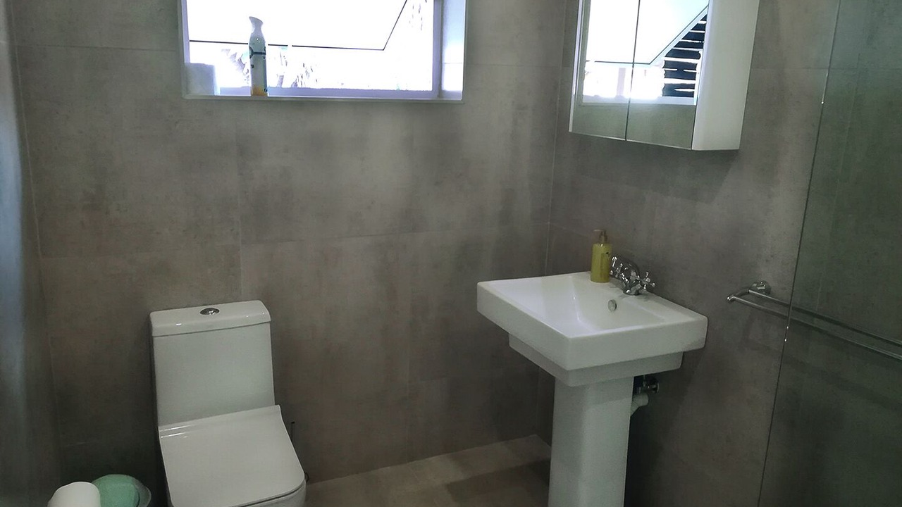 Photo of Bathroom in Linden