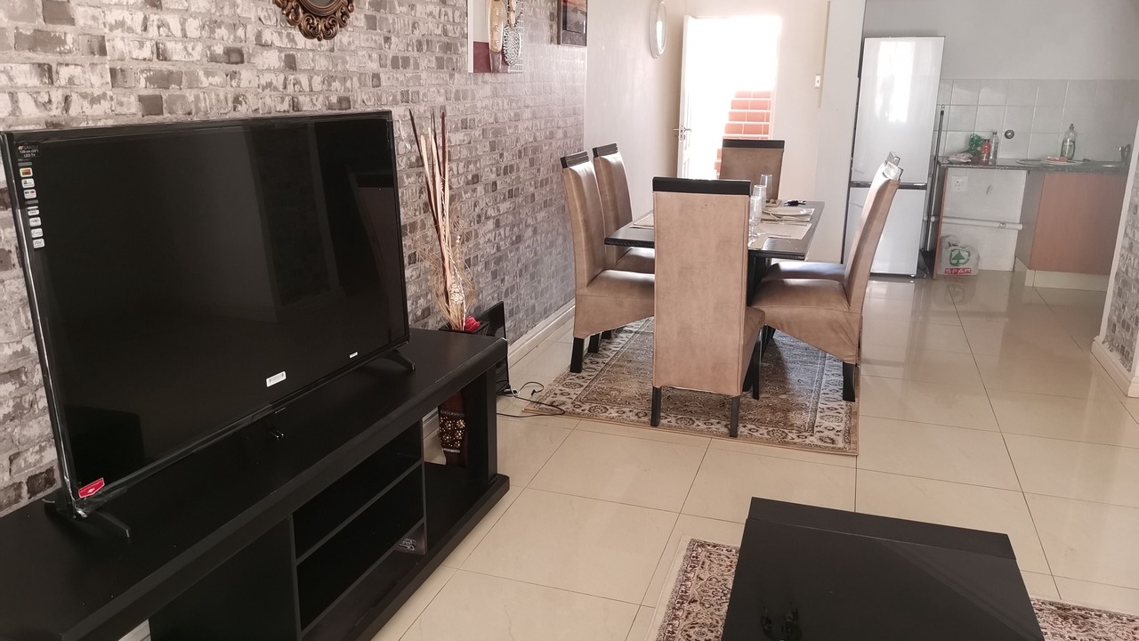 Photo of Livingroom in Illovo Beach