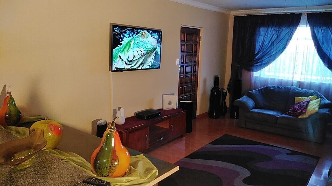 Photo of Livingroom in Springs