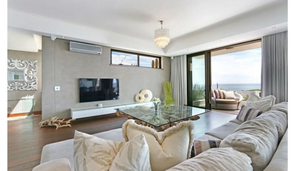 Photo of Livingroom in Camps Bay