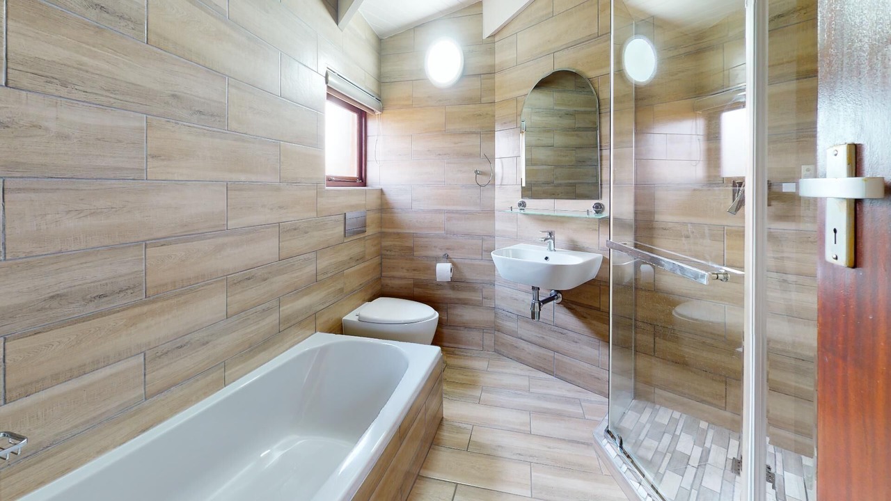 Photo of Bathroom in San Lameer