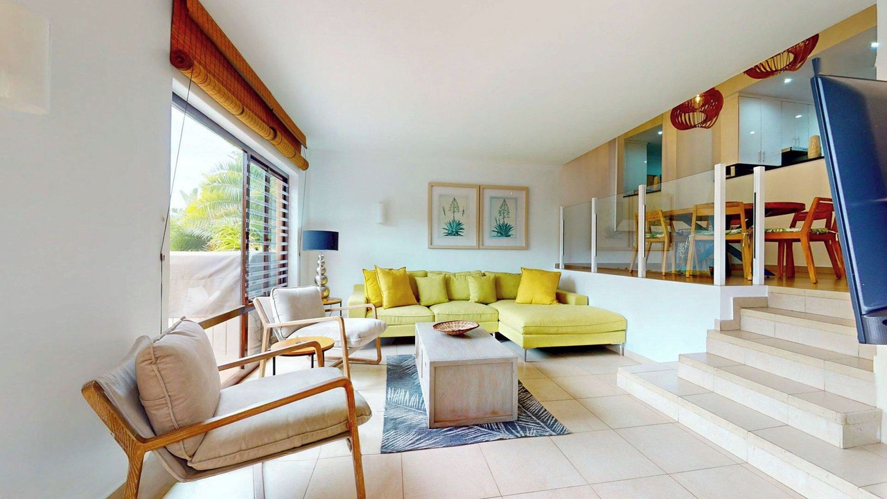 Photo of Livingroom in San Lameer