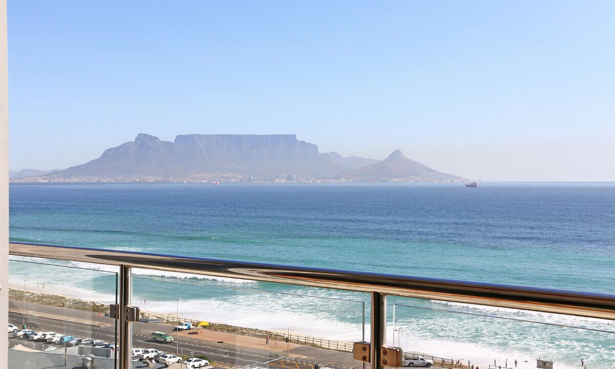 Photo of Patio Balcony in Bloubergstrand