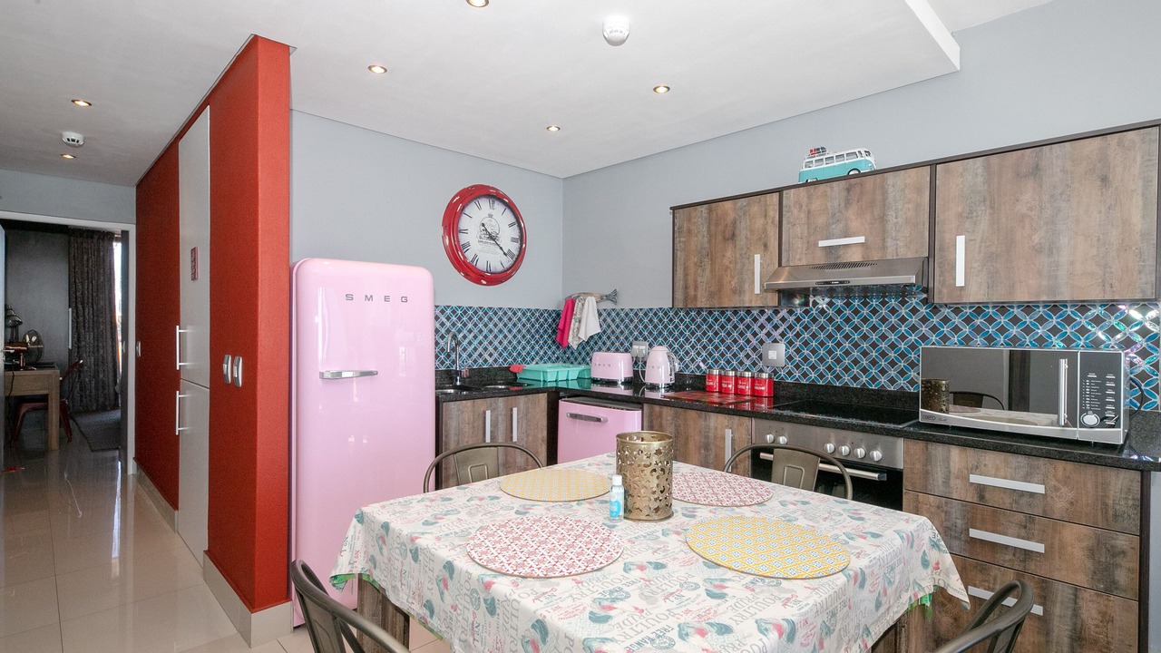 Photo of Kitchen in Bloubergstrand