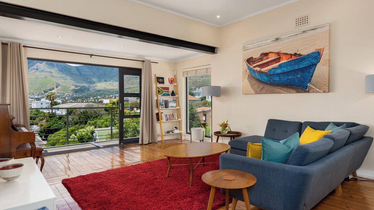 Photo of Livingroom in Cape Town City Centre