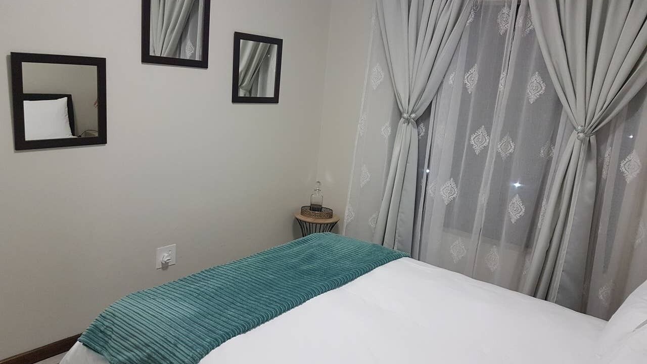 Photo of Bedroom in Kempton Park
