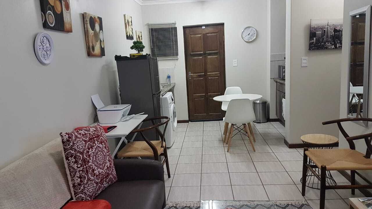 Photo of Livingroom in Kempton Park