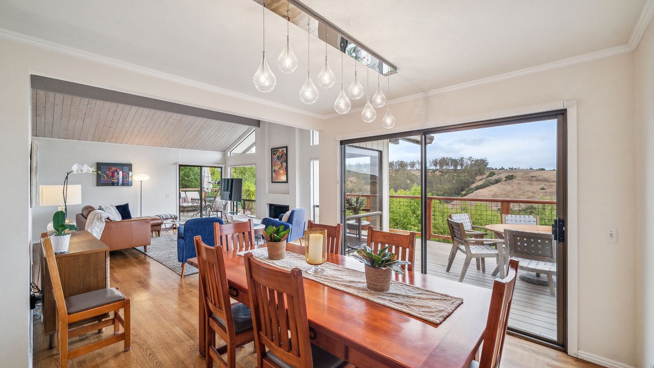 Photo of Livingroom in San Rafael