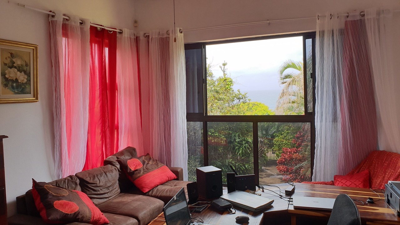 Photo of Livingroom in Palm Beach
