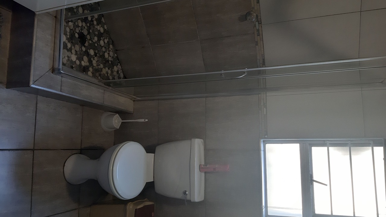 Photo of Bathroom in Greater Johannesburg Metropolitan Area