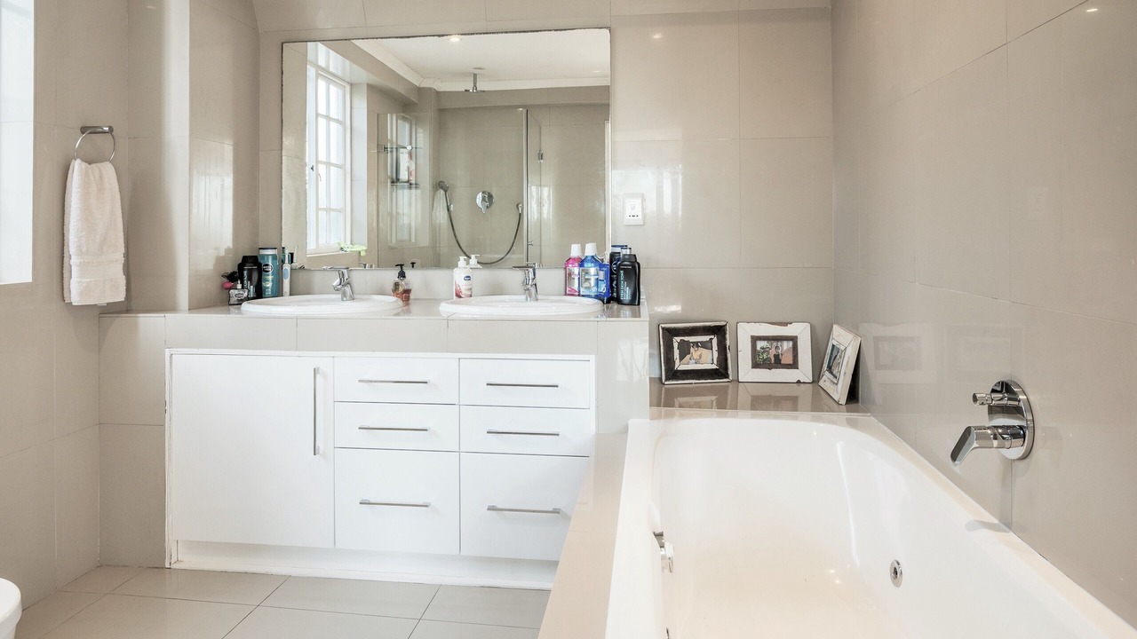 Photo of Bathroom in Green Point