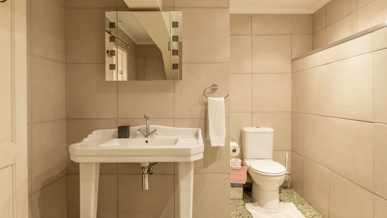 Photo of Bathroom in Cape Town City Centre
