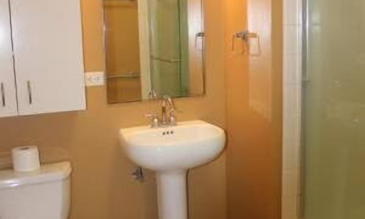 Photo of Bathroom in The Villas