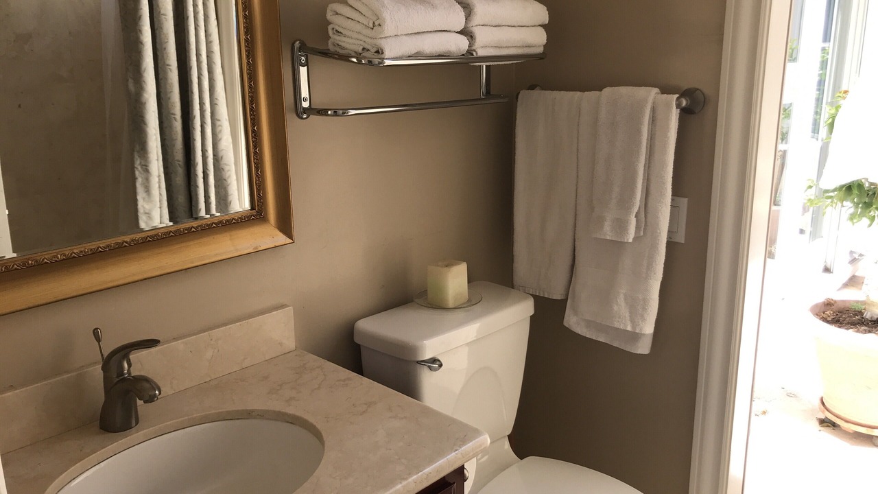 Photo of Bathroom in Los Altos Hills