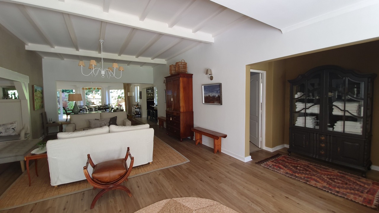 Photo of Livingroom in Rondebosch