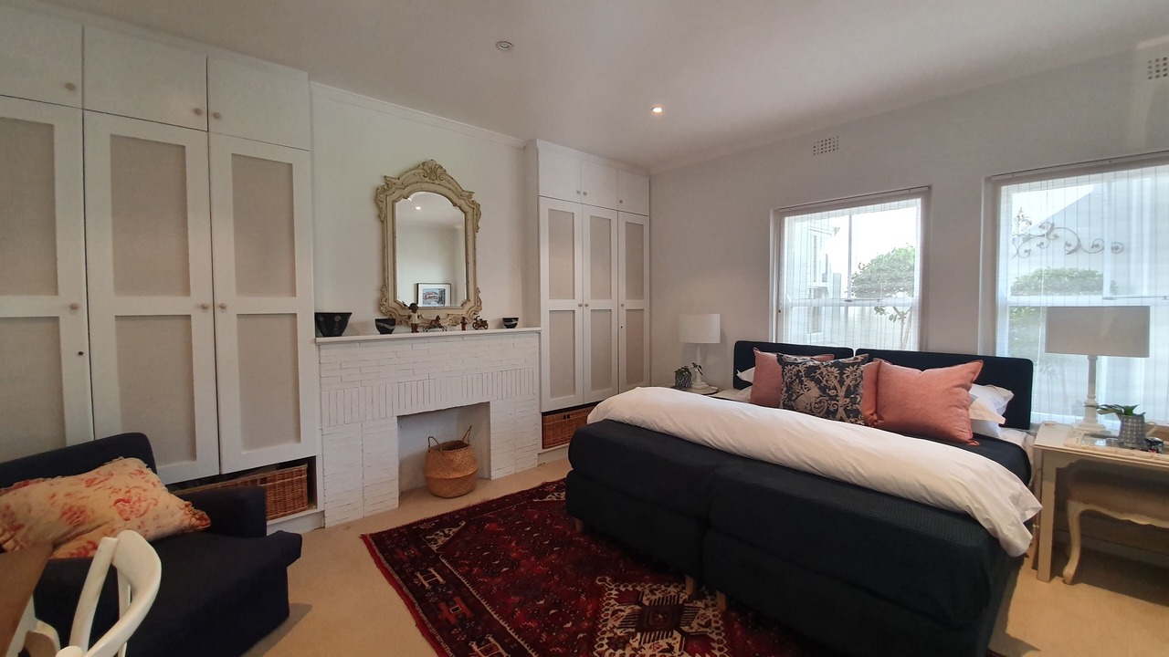 Photo of Bedroom in Rondebosch