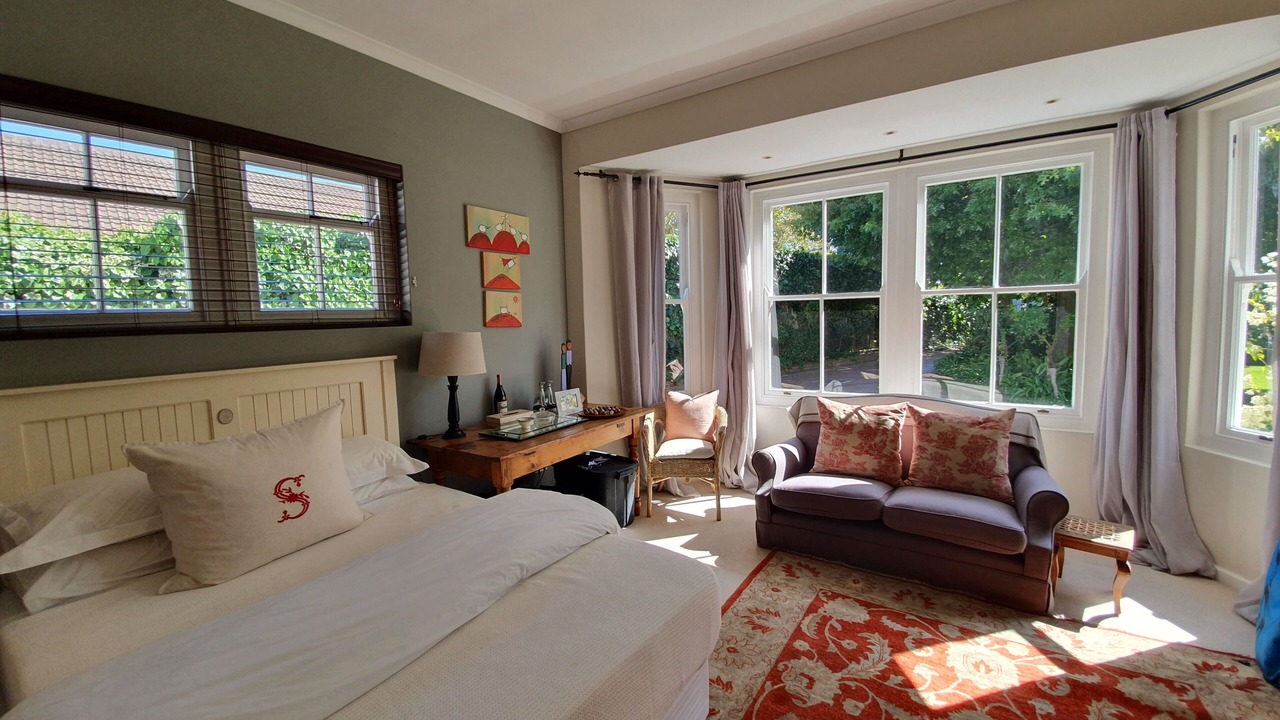 Photo of Bedroom in Rondebosch