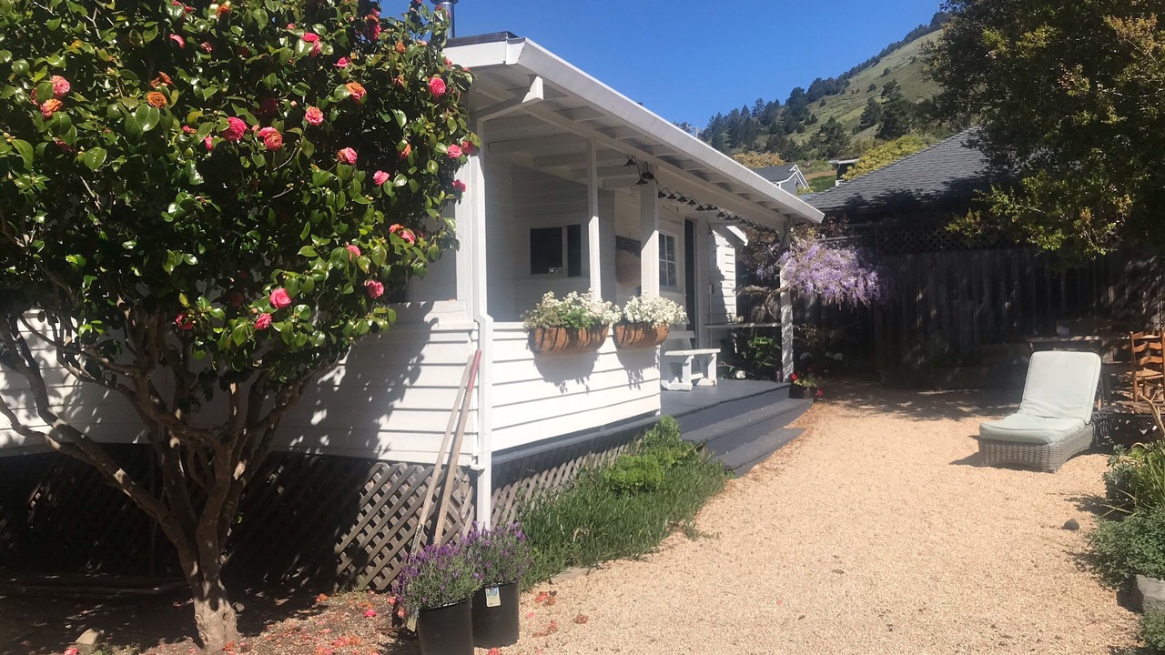Photo of Patio Balcony in Stinson Beach