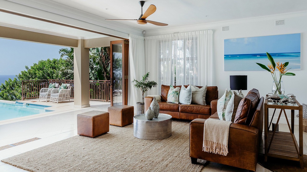 Photo of Livingroom in Sheffield Beach